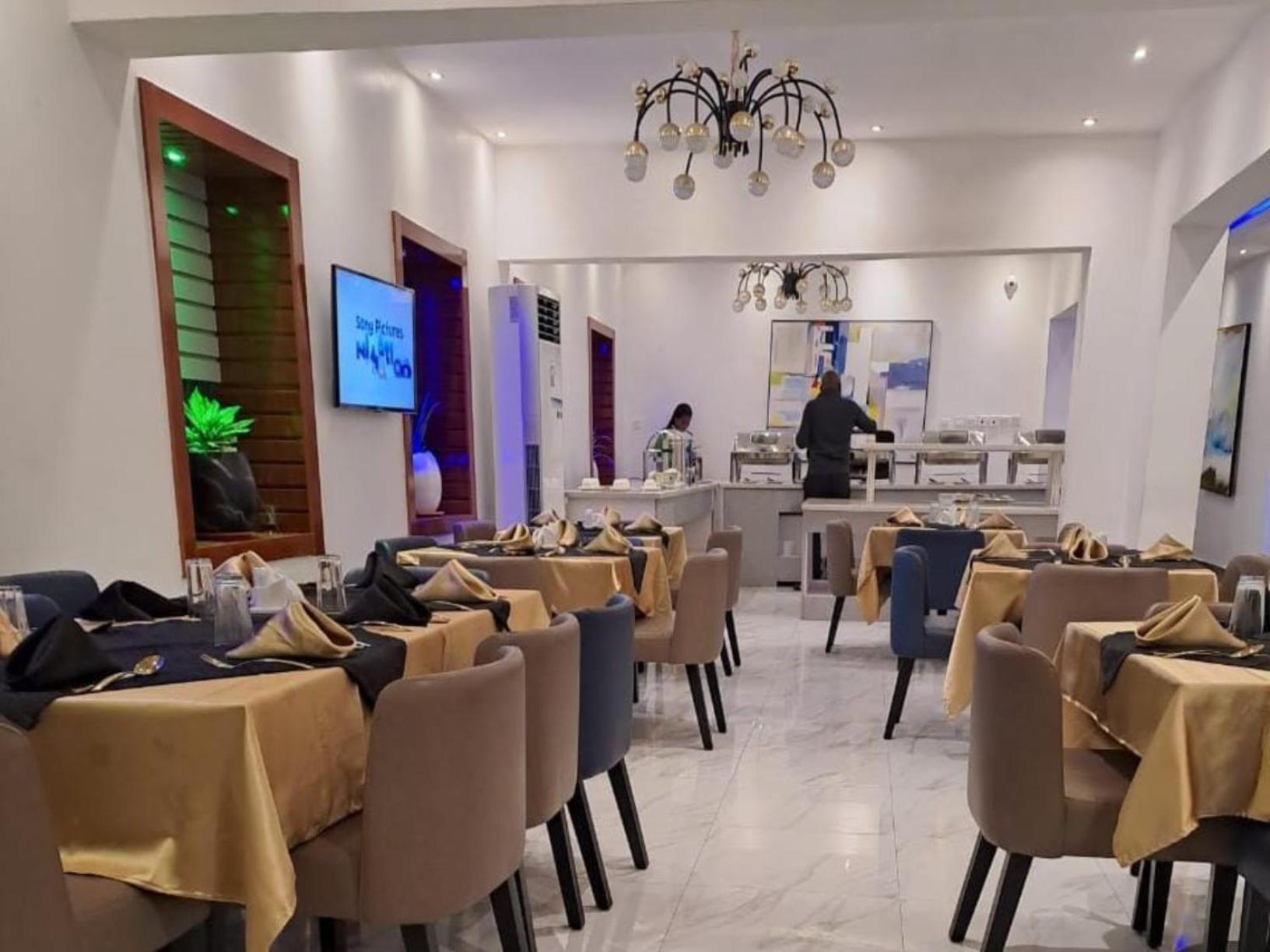 Royal Rex Hotels And Spa Lagos Bagian luar foto